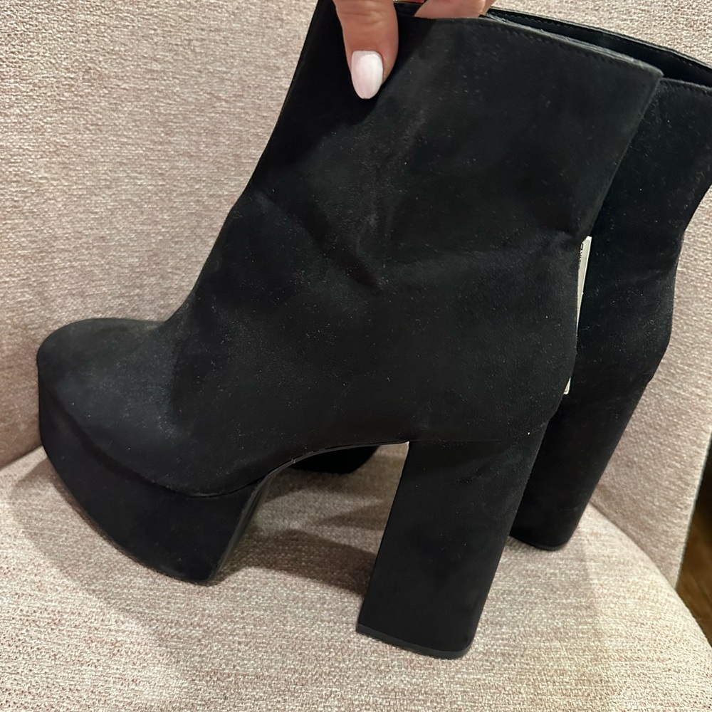 Zara Black Suede Platform Heeled Ankle Boots